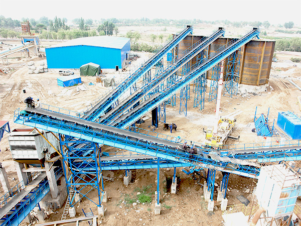 时产300-350吨石灰石制砂生产线